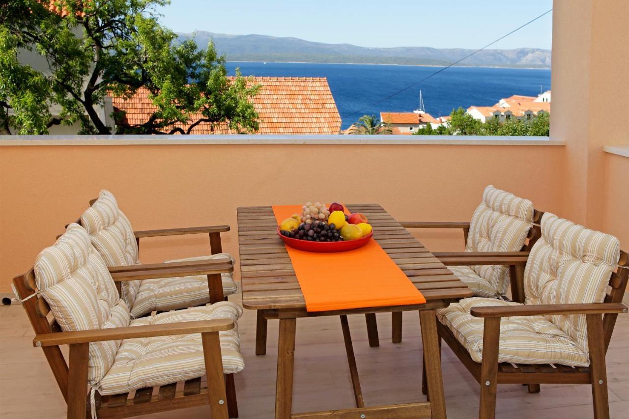 Iris Apartments Bol (Adults Only) Exterior foto